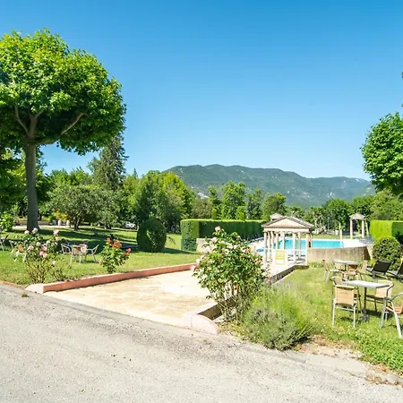 Cozy With Swimming Pool Terrace Garden Parking * Монбрен-ле-Бен