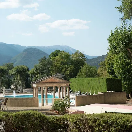 Cozy With Swimming Pool Terrace Garden Parking *