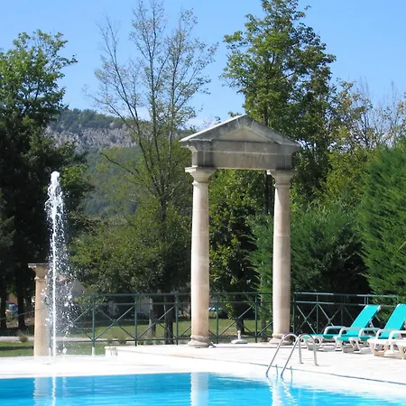 Cozy With Swimming Pool Terrace Garden Parking * Монбрен-ле-Бен
